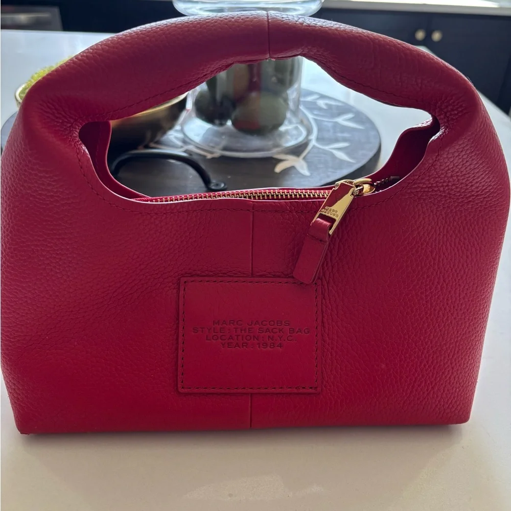Marc Jacobs The Sack Bag mini in Red 9in by 5in